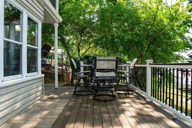 174 Riverside Island Drive, Fox Lake, IL 60020