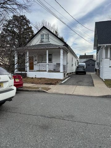 149 W 2Nd St, Clifton City, NJ 07011