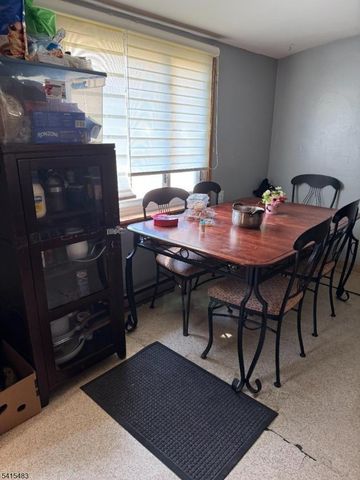 149 W 2Nd St, Clifton City, NJ 07011
