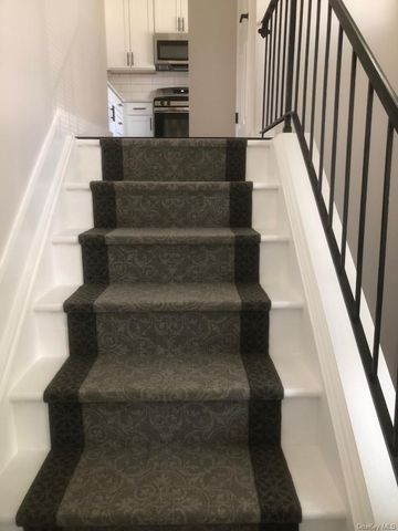 85 N Middletown Road D10, Nanuet, NY 10954