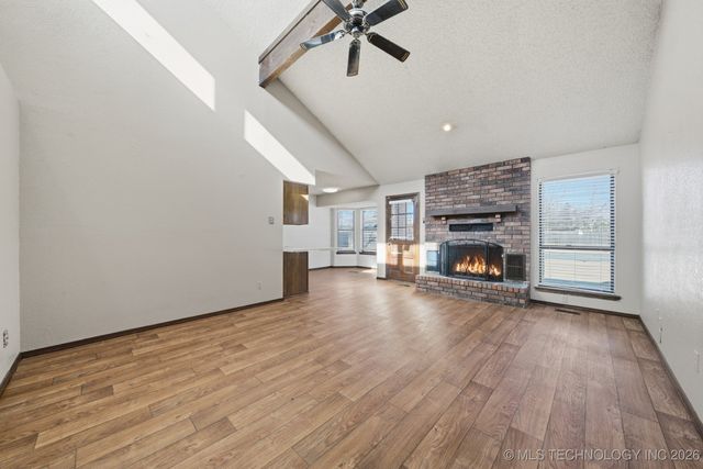 11829 E 80th Place North, Owasso, OK 74055