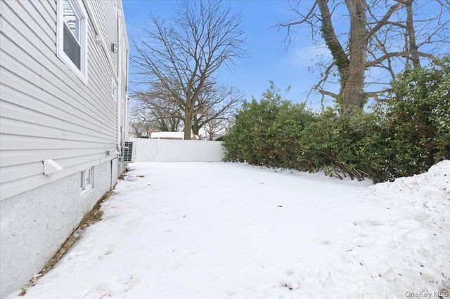 66 Elm Street, Valley Stream, NY 11580