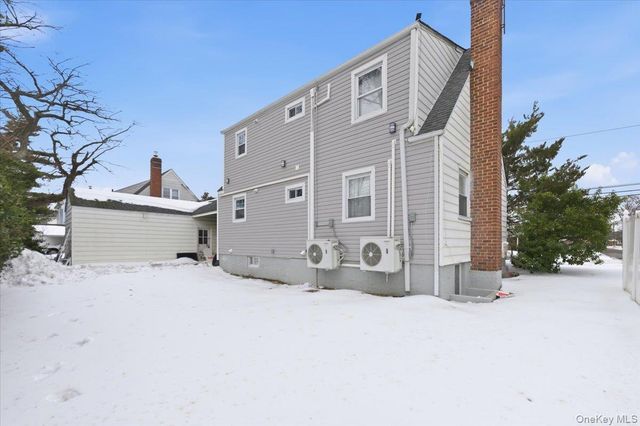 66 Elm Street, Valley Stream, NY 11580