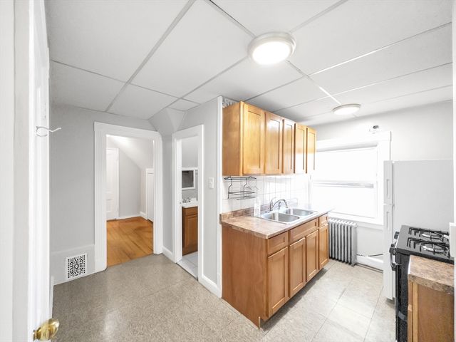 1 Belmore Terrace 3, Boston, MA 02130