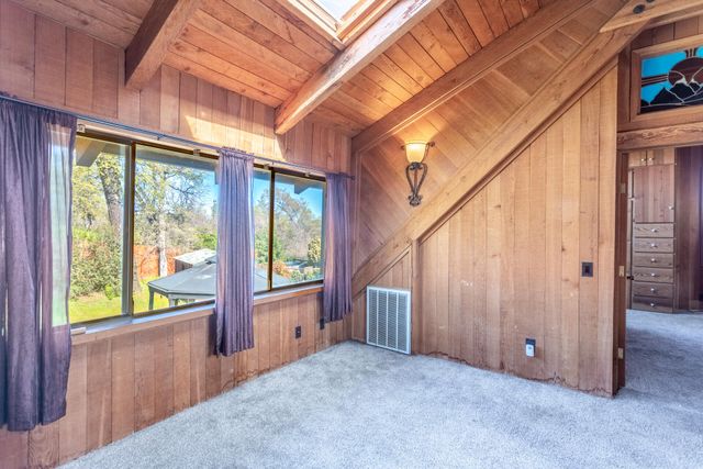 18376 Utility Avenue, Anderson, CA 96007