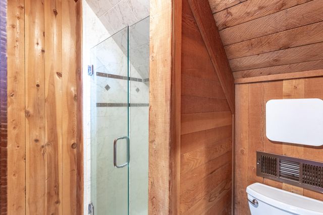 18376 Utility Avenue, Anderson, CA 96007