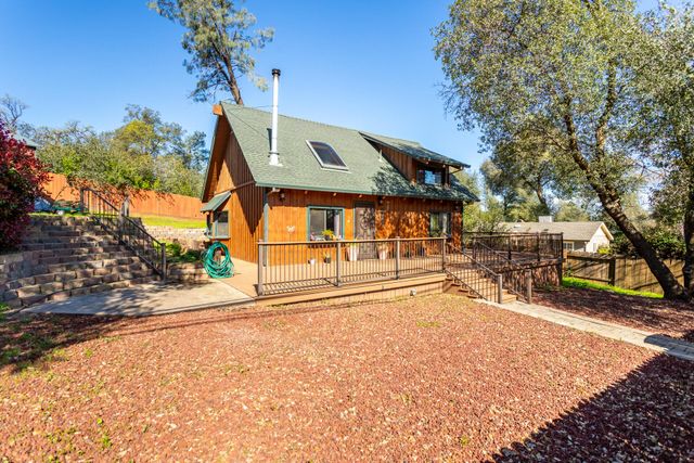 18376 Utility Avenue, Anderson, CA 96007