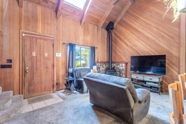 18376 Utility Avenue, Anderson, CA 96007