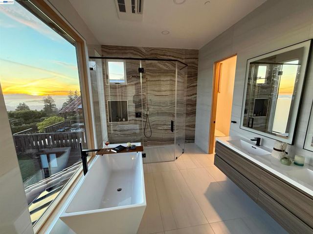 1024 Grizzly Peak Blvd, Berkeley, CA 94708