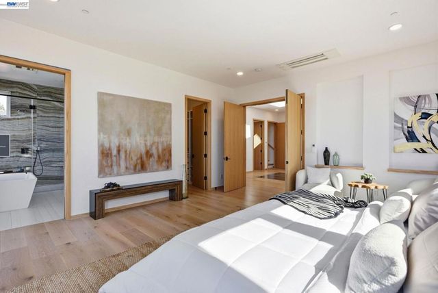 1024 Grizzly Peak Blvd, Berkeley, CA 94708