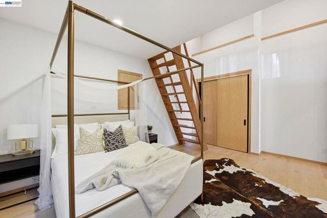 1024 Grizzly Peak Blvd, Berkeley, CA 94708