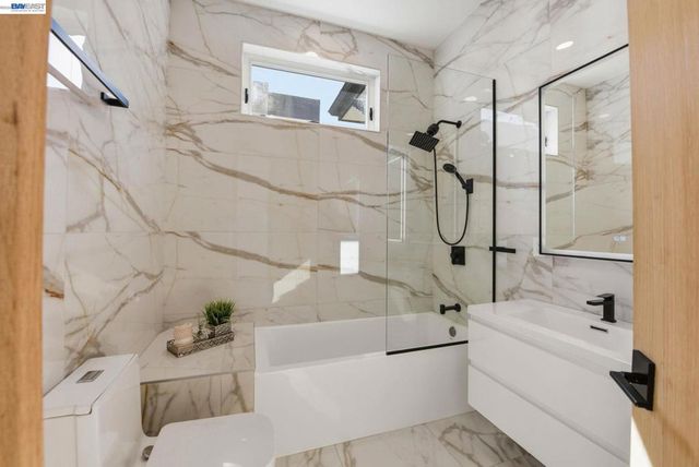 1024 Grizzly Peak Blvd, Berkeley, CA 94708