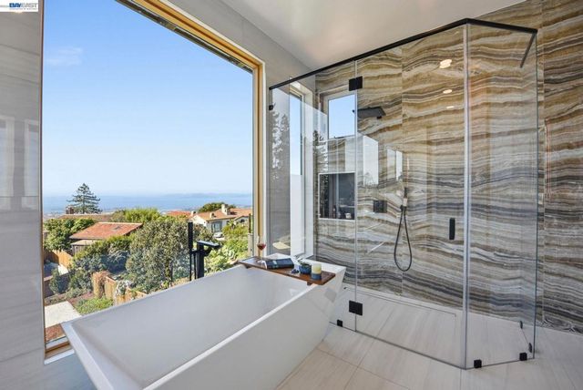 1024 Grizzly Peak Blvd, Berkeley, CA 94708