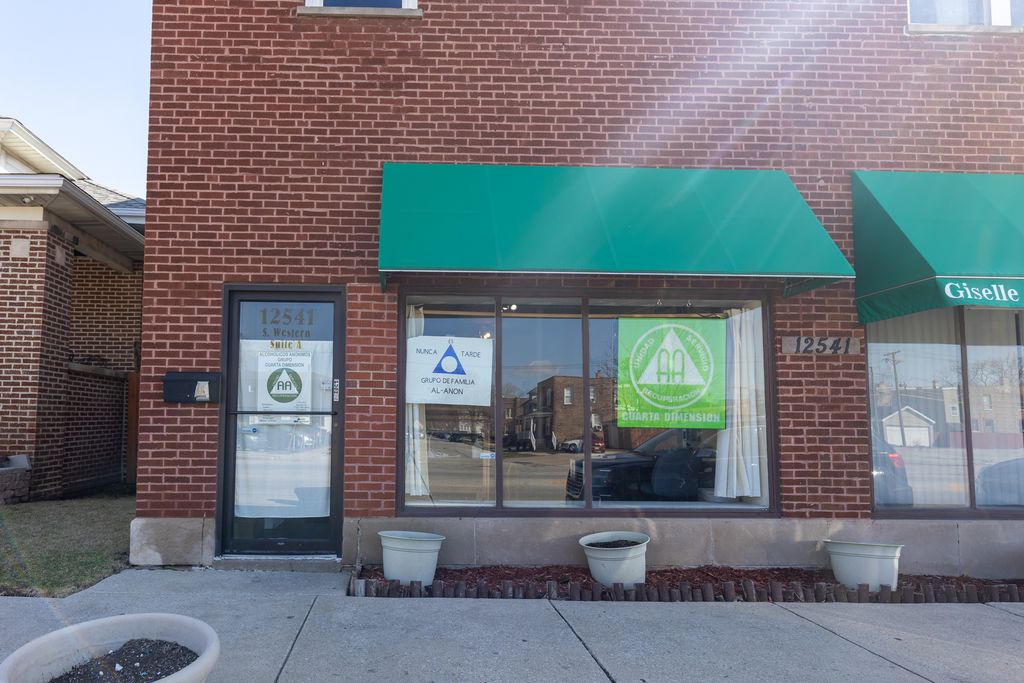 12541 Western Avenue, Blue Island, IL 60406 — exterior