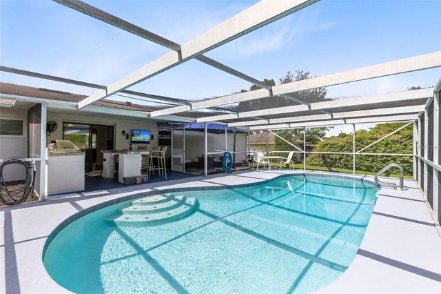 680 N APACHE CIRCLE, Deltona, FL 32725