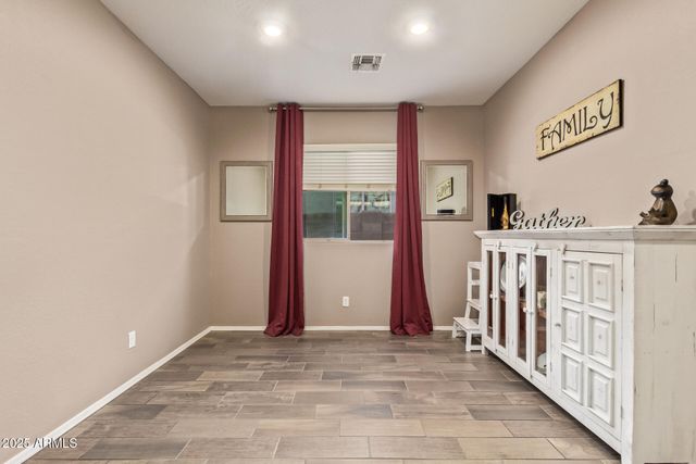 17142 W DIANA Avenue, Waddell, AZ 85355