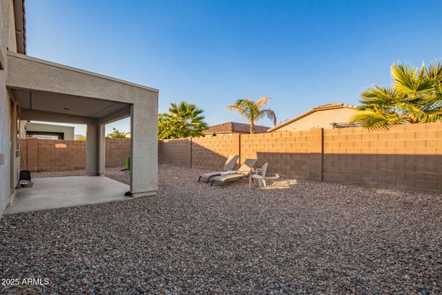 17142 W DIANA Avenue, Waddell, AZ 85355