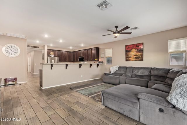 17142 W DIANA Avenue, Waddell, AZ 85355