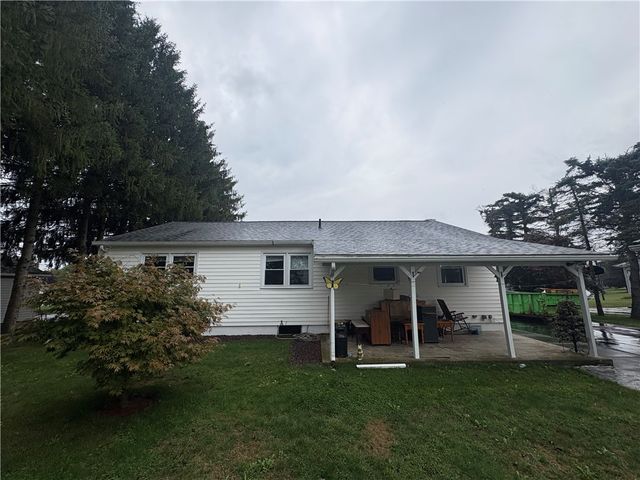 22 Ponderosa Drive, Big Flats, NY 14845