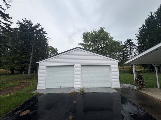 22 Ponderosa Drive, Big Flats, NY 14845