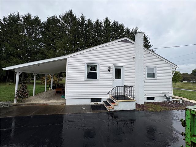 22 Ponderosa Drive, Big Flats, NY 14845