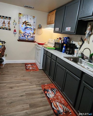 11 Bidwell Avenue, East Hartford, CT 06108