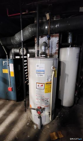 11 Bidwell Avenue, East Hartford, CT 06108