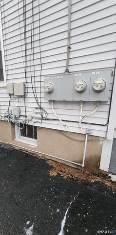 11 Bidwell Avenue, East Hartford, CT 06108