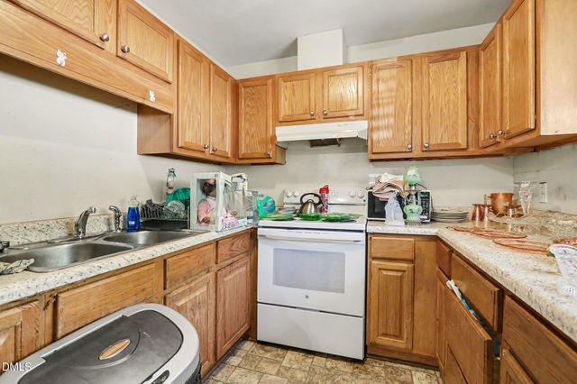 2120 Gilliam Lane, Raleigh, NC 27610