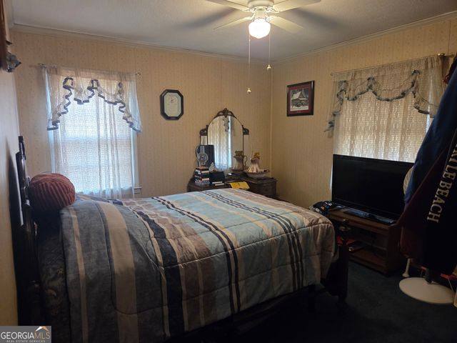 1100 N Parkwood Drive, Forest Park, GA 30297