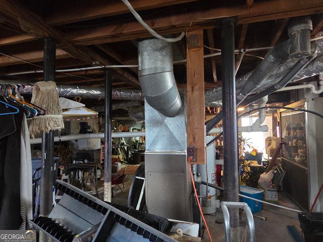 1100 N Parkwood Drive, Forest Park, GA 30297