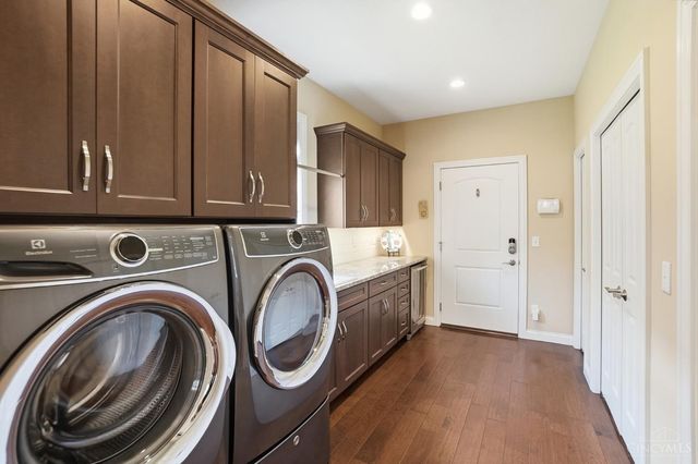 2370 Spring Rose Drive, Miami Twp, OH 45459