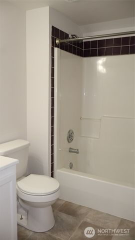 4484 SE Foss Road, Port Orchard, WA 98366