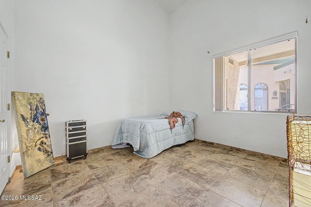 2423 W Via Di Silvio, Tucson, AZ 85741