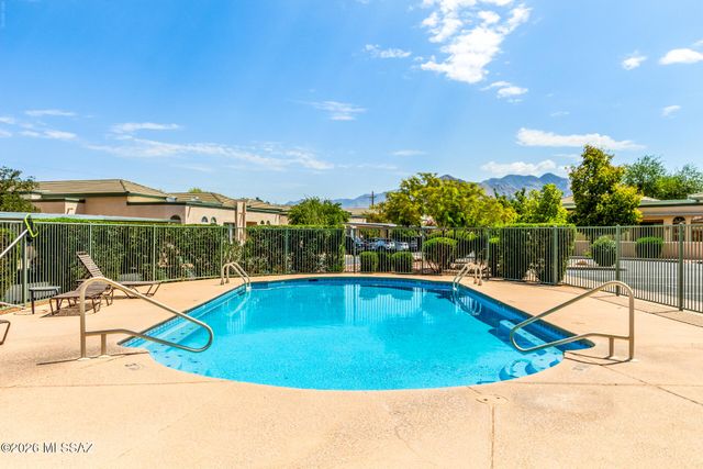 2423 W Via Di Silvio, Tucson, AZ 85741