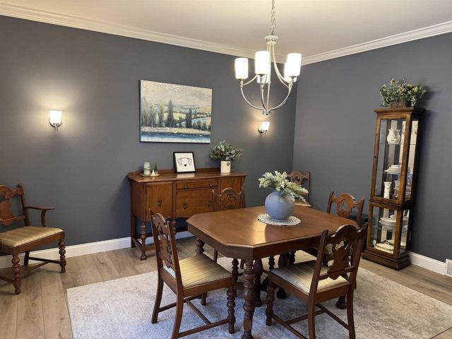 1270 McMahon Drive, Sun Prairie, WI 53590