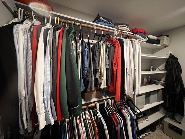 1270 McMahon Drive, Sun Prairie, WI 53590