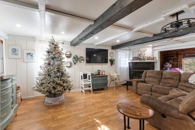 261 Shuler Mountain Road, Murphy, NC 28906