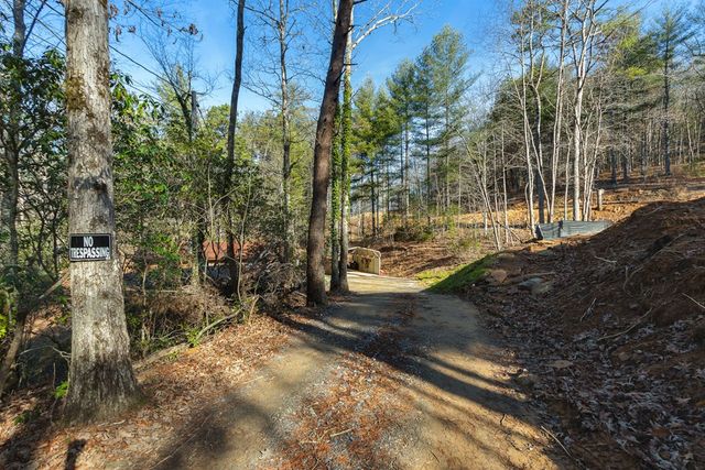 261 Shuler Mountain Road, Murphy, NC 28906