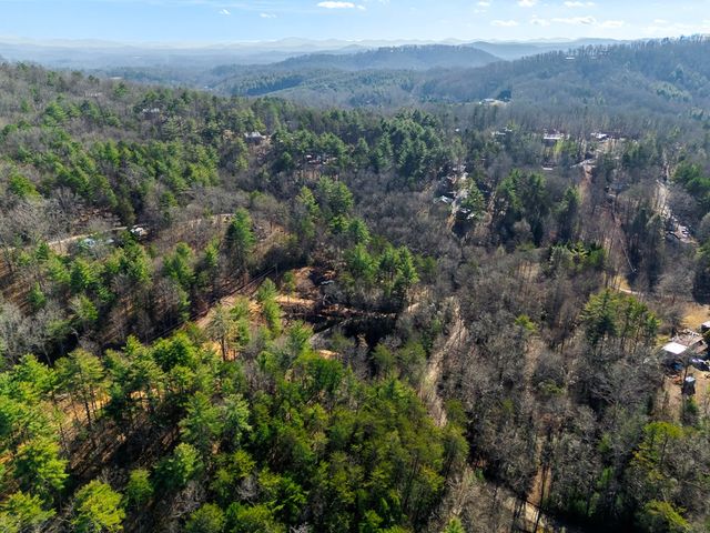 261 Shuler Mountain Road, Murphy, NC 28906