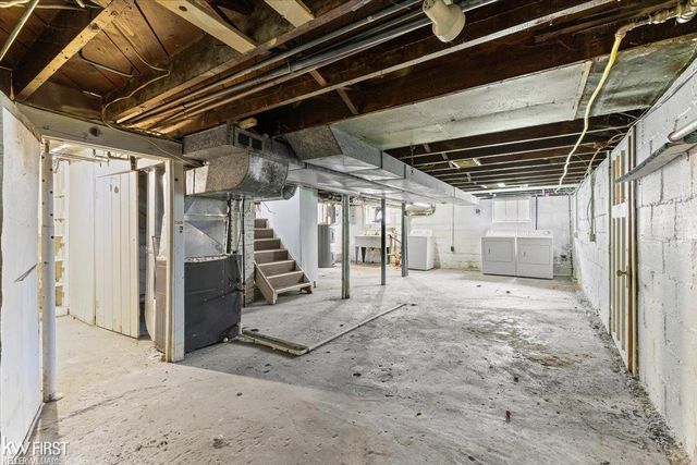 920 Premont Avenue, Waterford, MI 48328