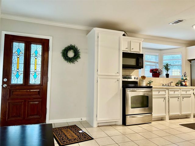 4731 Bicentennial Court, Houston, TX 77066