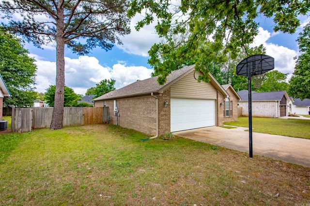 407 Linda Lane, Cabot, AR 72023