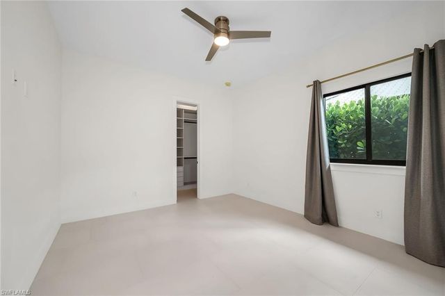 1905 29th TER, Cape Coral, FL 33914