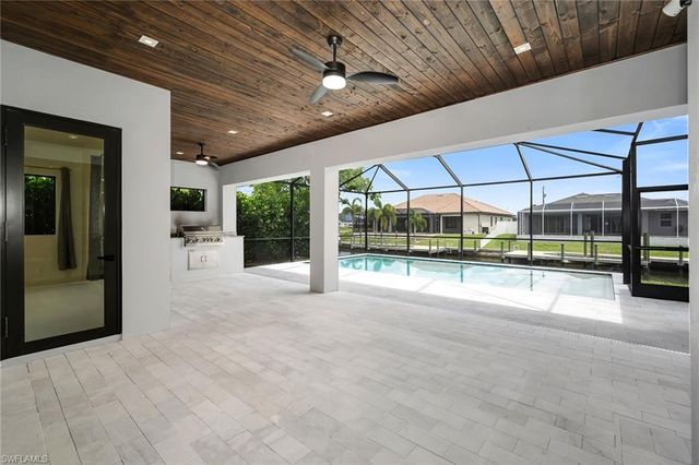 1905 29th TER, Cape Coral, FL 33914
