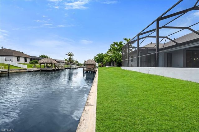 1905 29th TER, Cape Coral, FL 33914