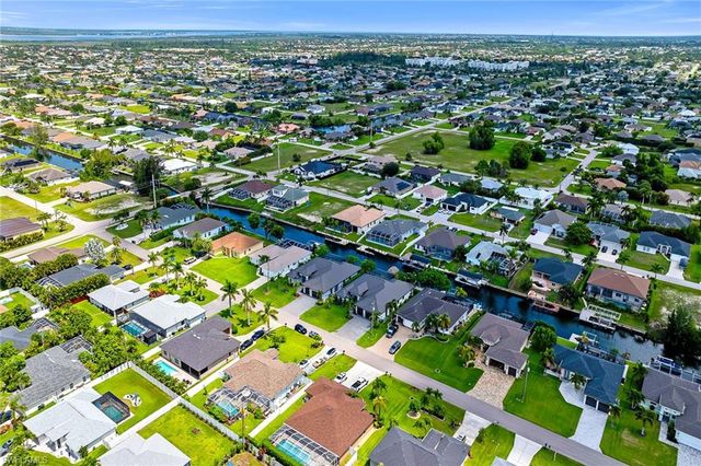 1905 29th TER, Cape Coral, FL 33914