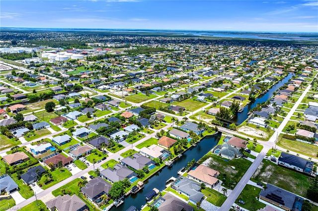 1905 29th TER, Cape Coral, FL 33914