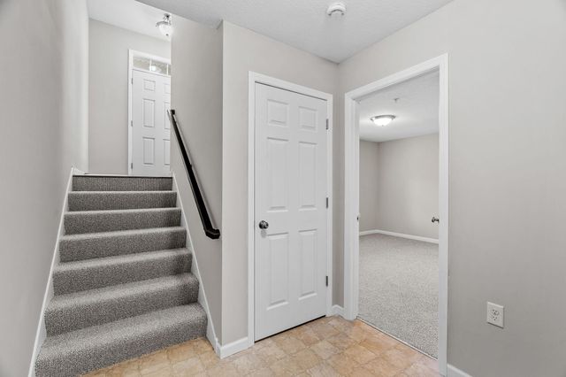 8148 Magnolia Lane N, Maple Grove, MN 55369