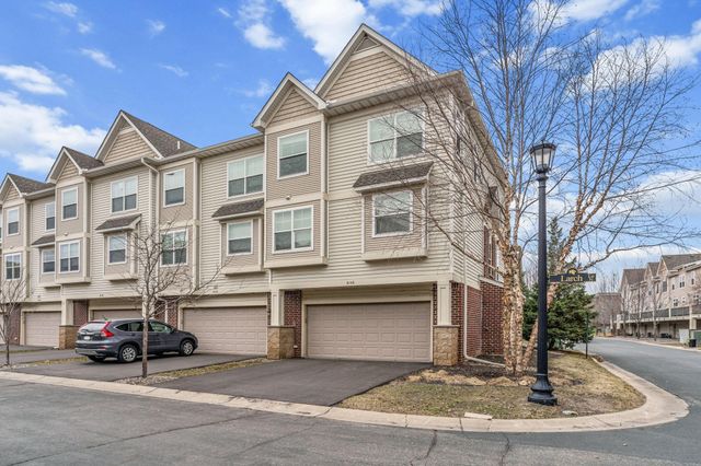 8148 Magnolia Lane N, Maple Grove, MN 55369